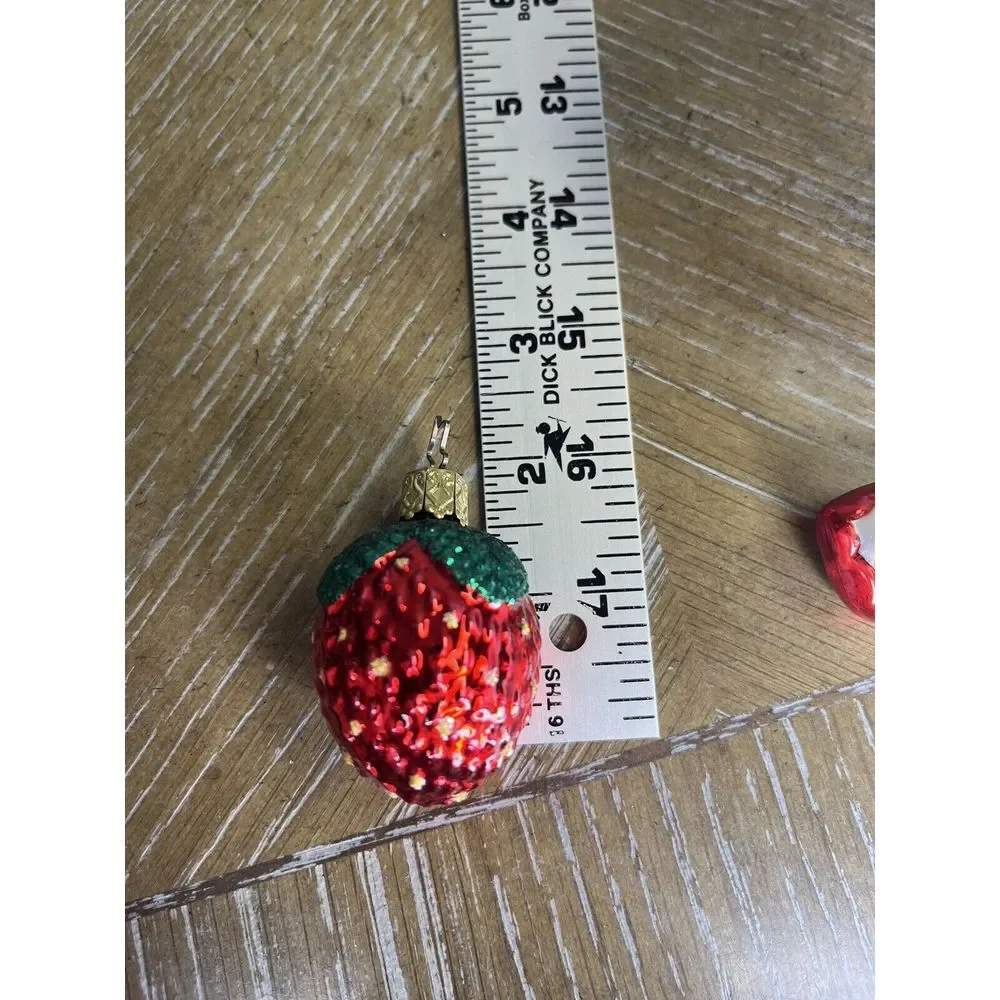 Inge Glas OWC Strawberry Glass Ornament Glitter Star Cap Germany‎ *VTG*